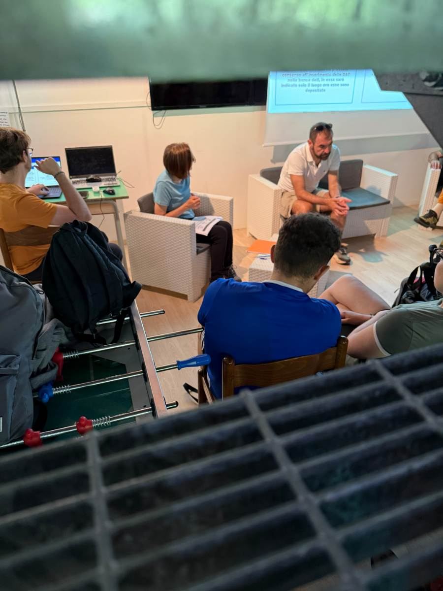 Gallery: la-cura-nello-sguardo-e-cattedre-della-salute-una-domenica-tra-cammino-e-consapevolezza-a-moiola - 167