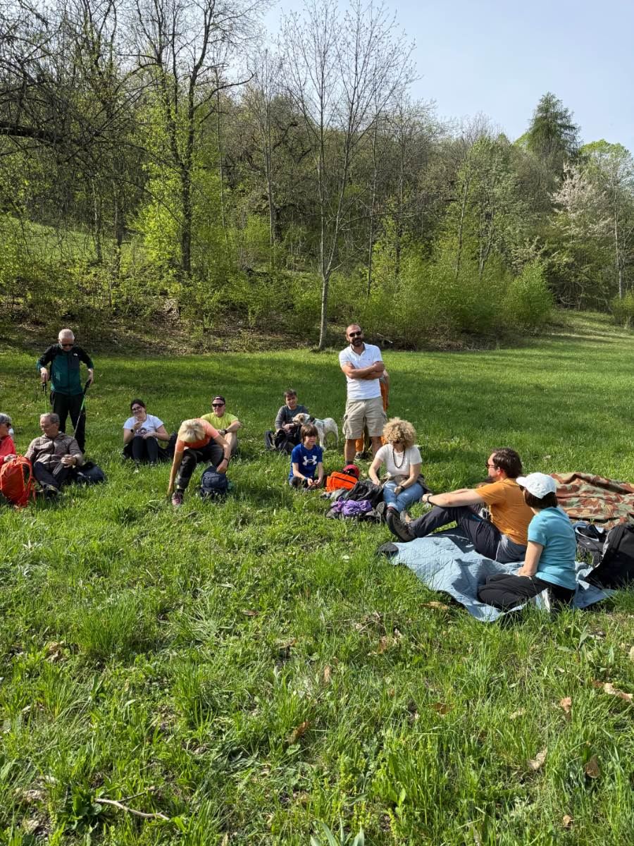 Gallery: la-cura-nello-sguardo-e-cattedre-della-salute-una-domenica-tra-cammino-e-consapevolezza-a-moiola - 33