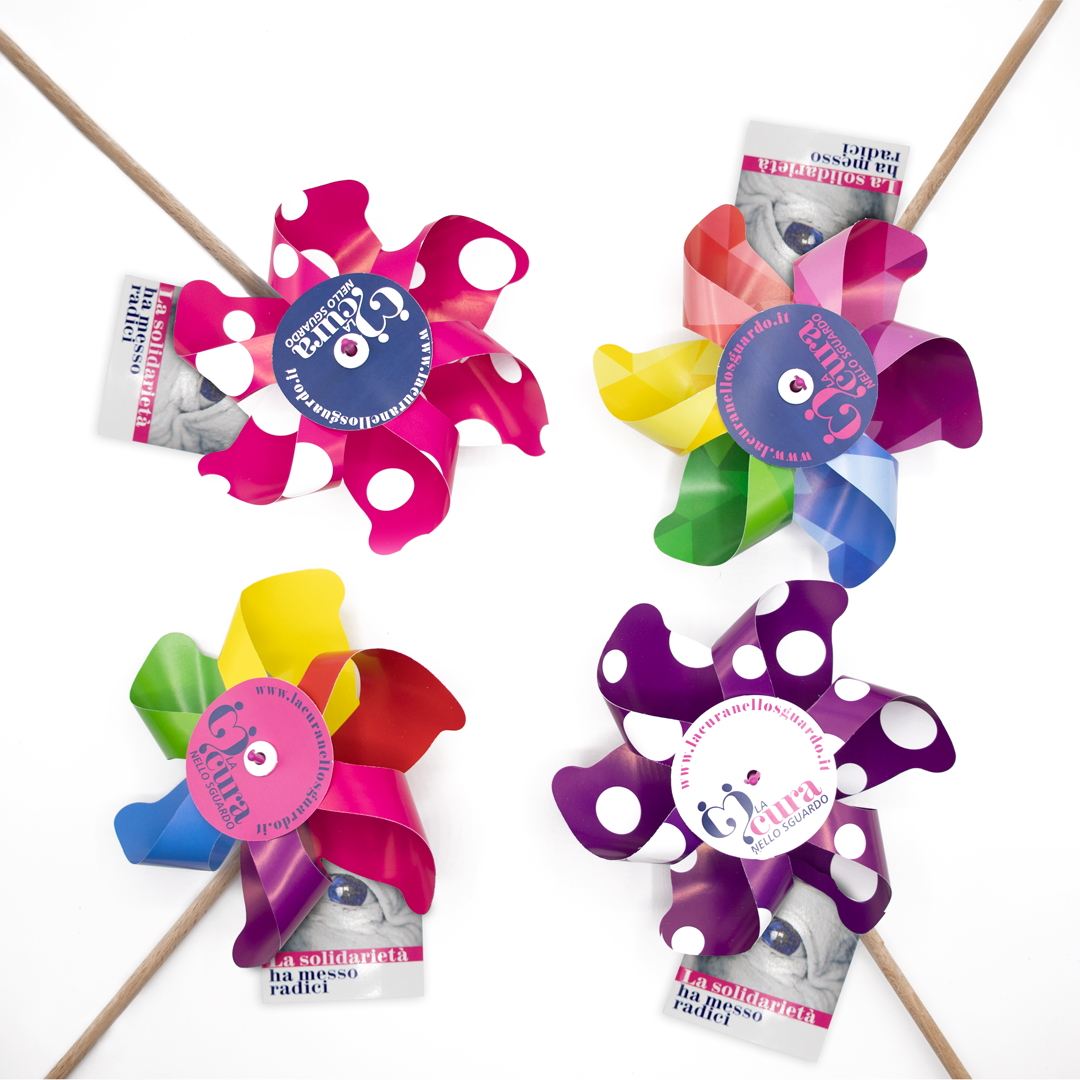 LaCuraNelloSguardo - Girandola in Carta con Bastoncino in Legno di Faggio